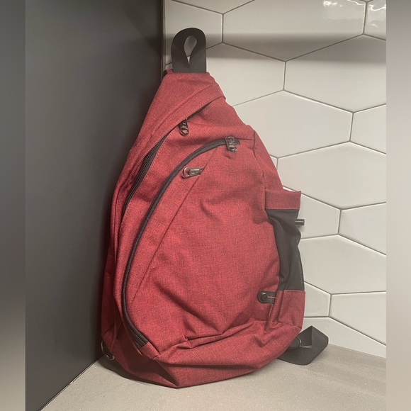 Lightweight Crossbody Sling Bag - Picture 8 of 10